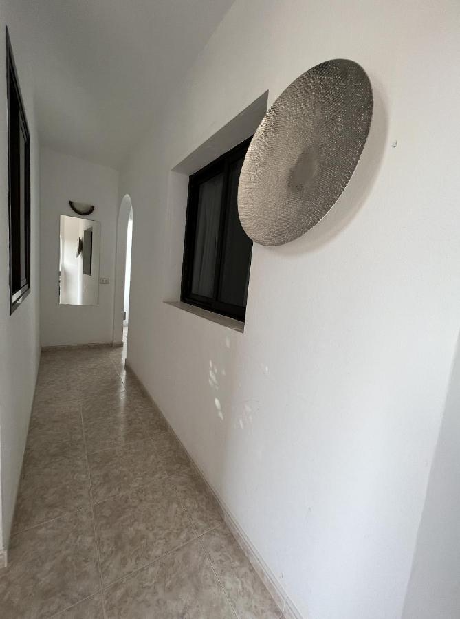Bungalow Apartamento Sol カレタ・デ・ファマラ エクステリア 写真